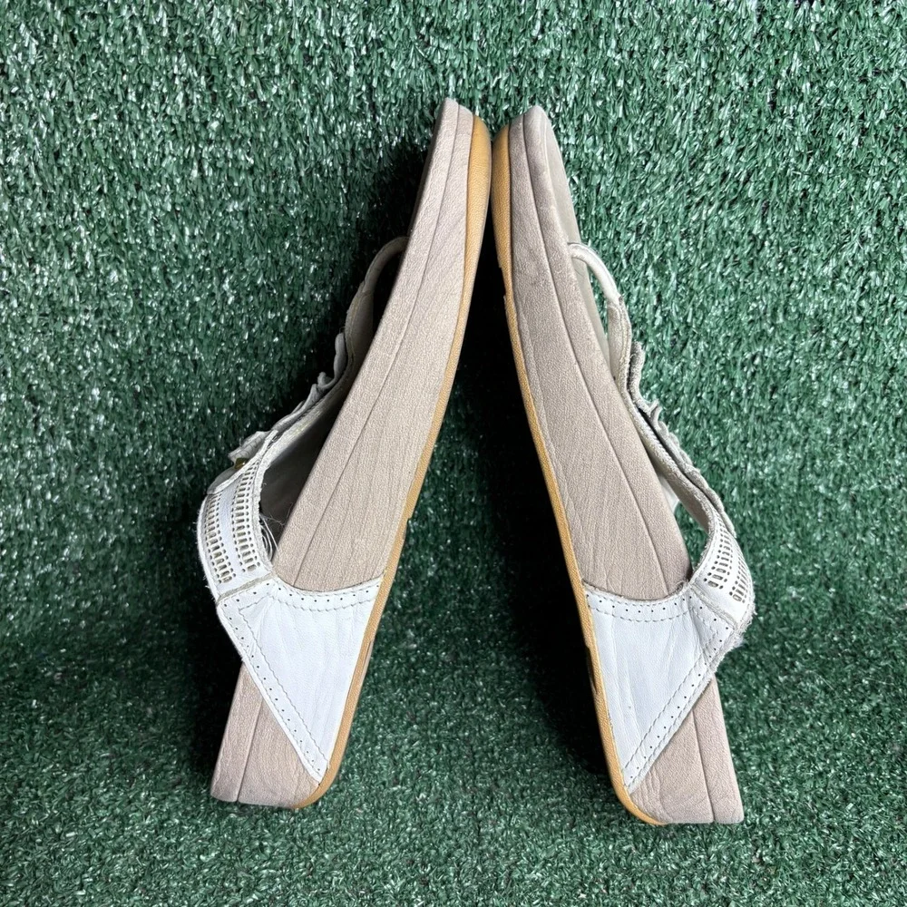 FitFlop Fiorella Leather Thong Wedge Platform Comfort Sandals White Womens Sz 10